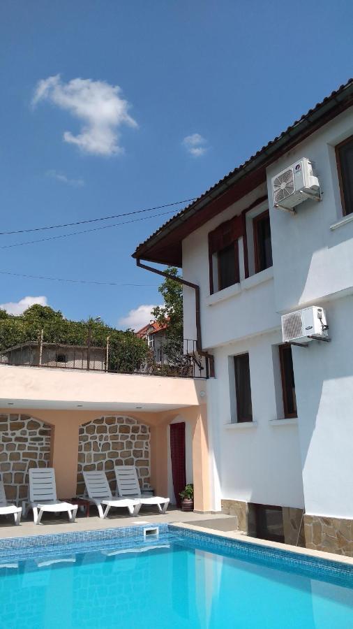 Guest House Harmony Veliko Tarnovo Ngoại thất bức ảnh