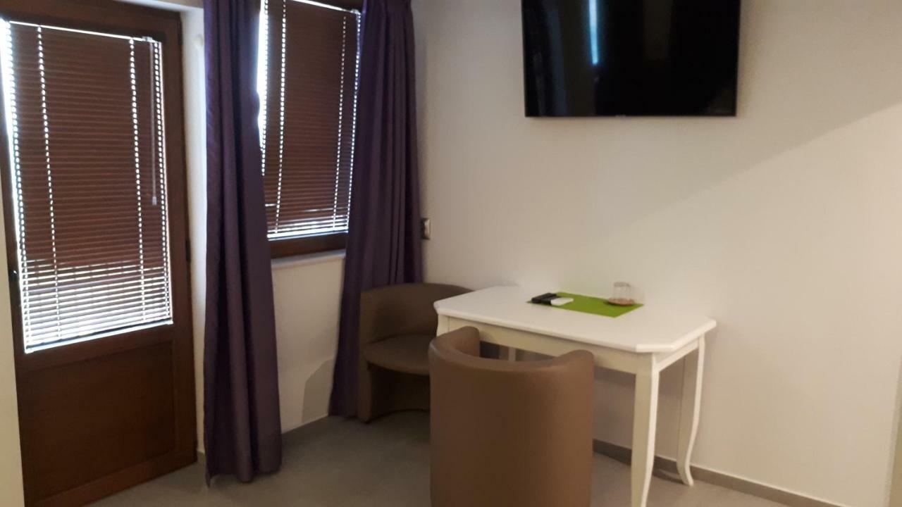 Guest House Harmony Veliko Tarnovo Ngoại thất bức ảnh
