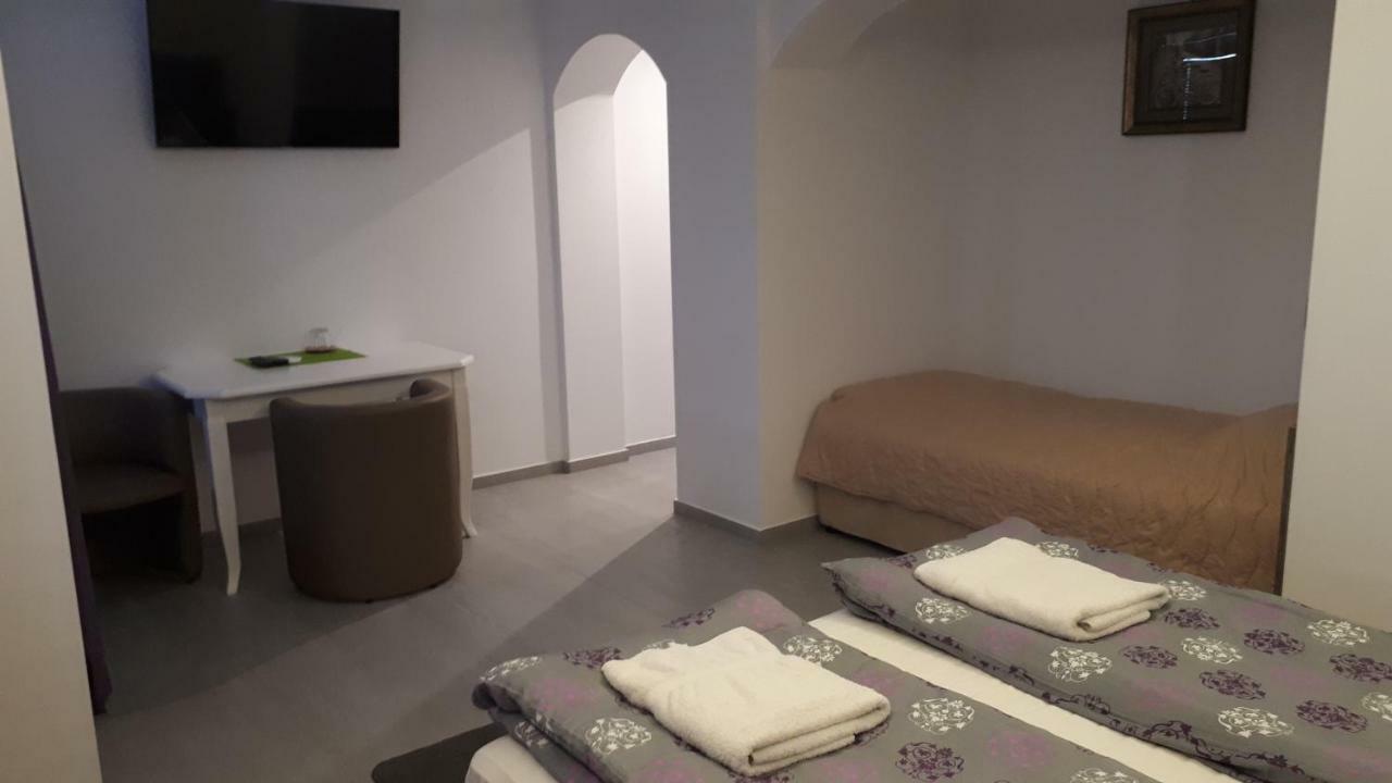 Guest House Harmony Veliko Tarnovo Ngoại thất bức ảnh